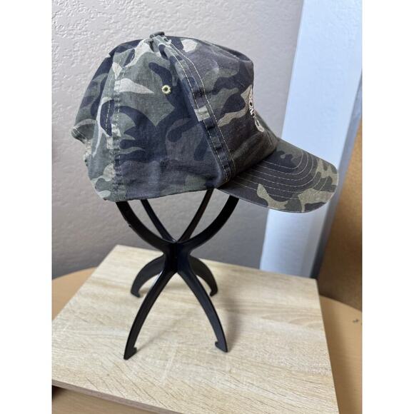Northern Whitetail "All Natural Hunting Lures" Camouflage Hat - Picture 5 of 6